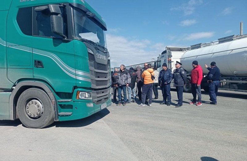 Отпадне ли биодобавката в горивата, цените падат с до 15 ст.