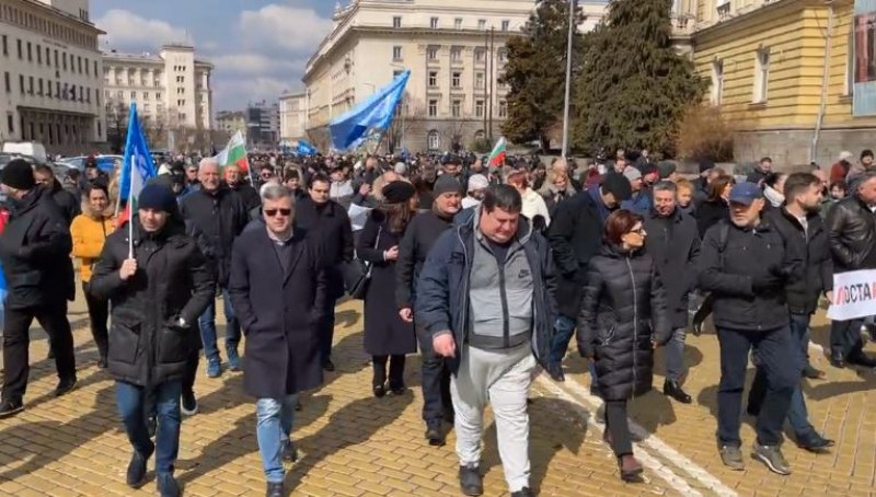 Протестиращите в подкрепа на на лидера на ГЕРБ Бойко Борисов