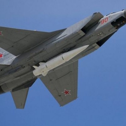 Русия обяви че е използвала в Украйна хиперзвукова ракета Кинжал