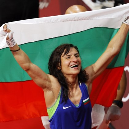 Олимпийската ни шампионка в бокса Стойка Кръстева е бременна