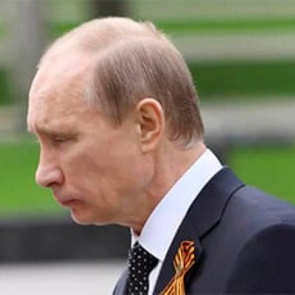 Руският президент Владимир Путин смени около 1000 лични служители през февруари поради