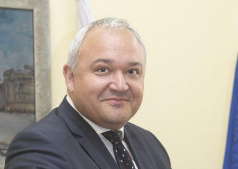 Пловдивски адвокат става заместник на Бойко Рашков