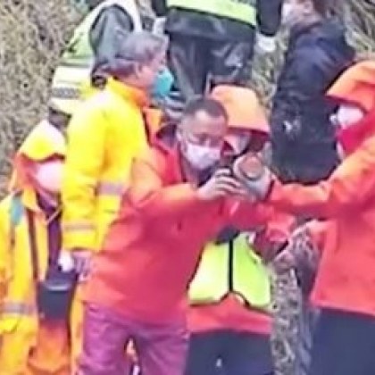 Открита е една от черните кутии на катастрофиралия самолет в Китай ВИДЕО