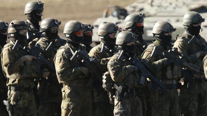 НАТО ще разполага бойни групи в България и още три източни държави