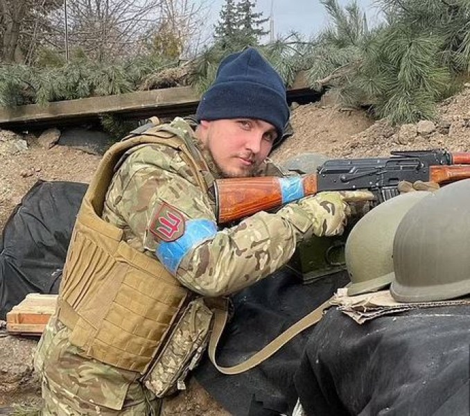 21-годишен воюва 10 дни в Украйна, но после се върна у дома: Рискът e твърде висок СНИМКИ
