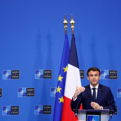 Френският президент Еманюел Макрон каза че светът е на прага