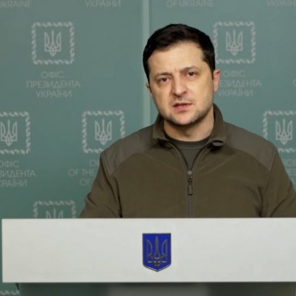 Зеленски: Съпротивляваме се 6 пъти по-дълго, отколкото очакваше агресорът