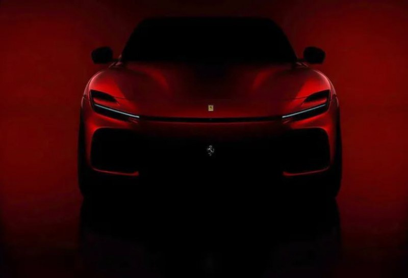 Ferrari показа снимка на кросоувъра си Purosangue