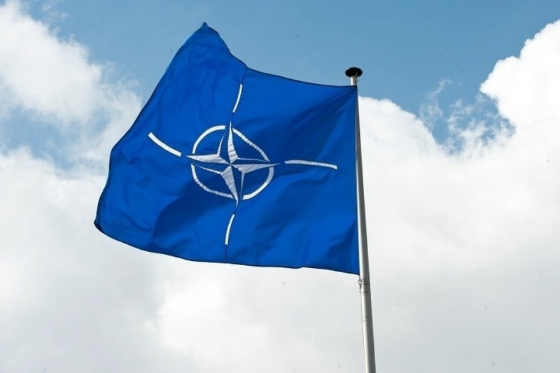 Bloomberg: Страните от НАТО са разделени по въпроса за диалога с Русия