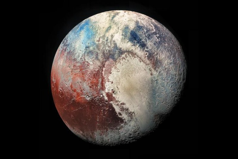 Странни формирования на повърхността на Плутон, каквито не са наблюдавани