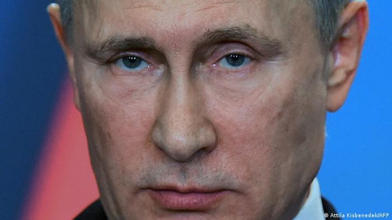 Арестувайте Путин! Той е военнопрестъпник