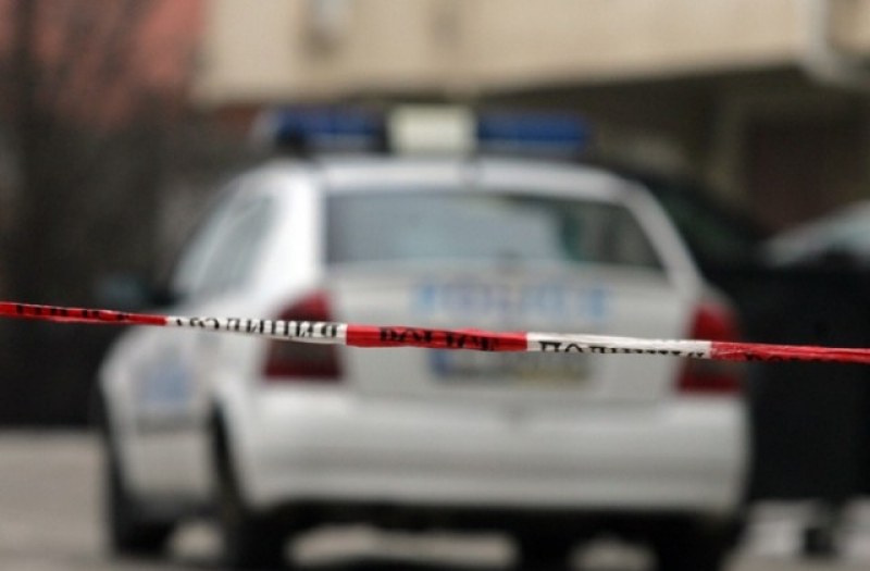 Разследват убийство на възрастна жена в Горна Оряховица.Тялото й е