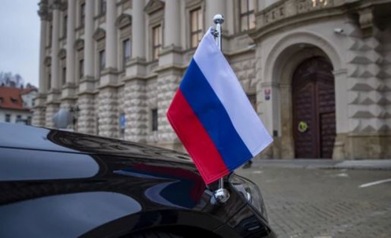Италия и Дания гонят десетки руски дипломати