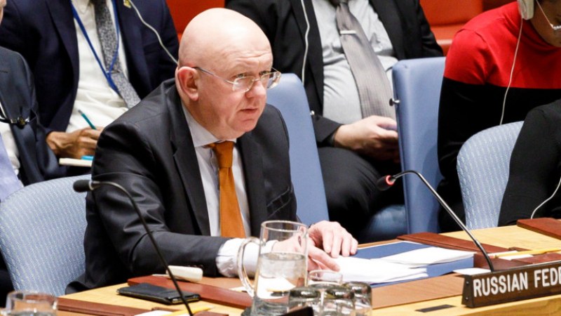 Посланикът на Русия в ООН с доказателства за инсценирането на военни престъпления в Буча