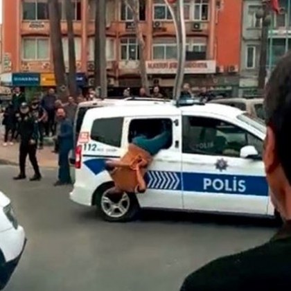 Млад мъж опита да избяга от полицейски служители в Турция