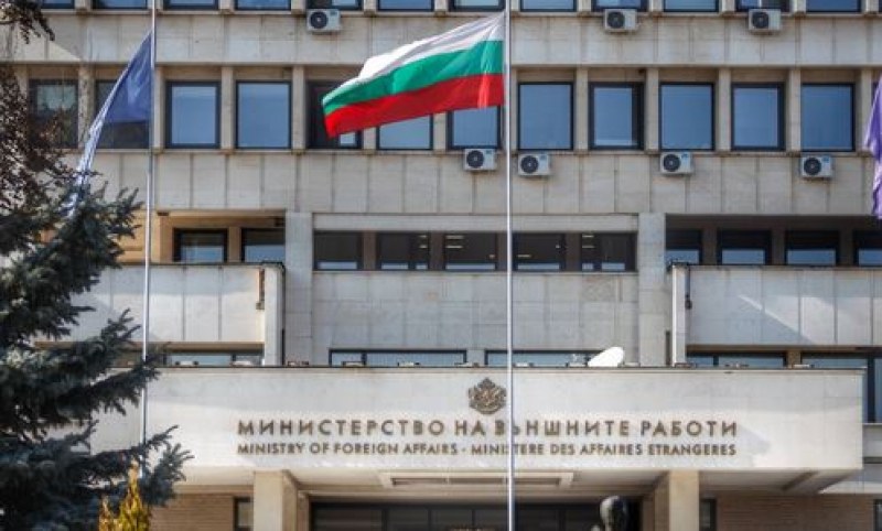 МВнР потвърди отзоваването на български дипломати от Москва
