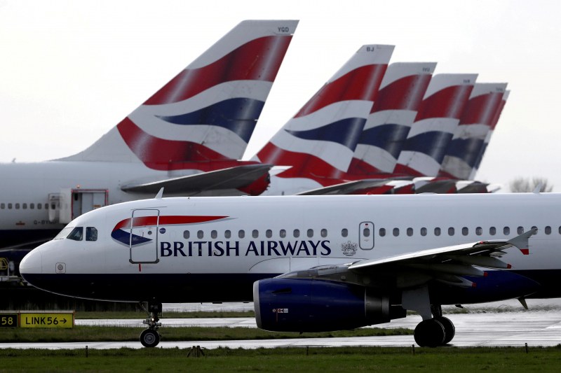 Всички полети на British Airways и еasyJet са отменени във Великобритания