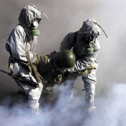 Руската войска използва химическо оръжие при атака срещу завода Азовстал