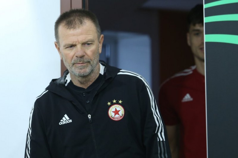 Стойчо Младенов подаде оставка като наставник на ЦСКА изненадващо, след