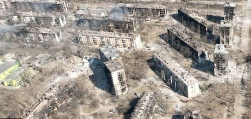Русия планира да проведе военен парад в разрушения Мариупол?