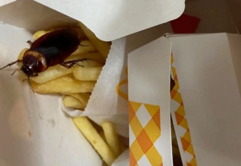 Клиент на McDonald`s твърди, че е открил хлебарка в Happy