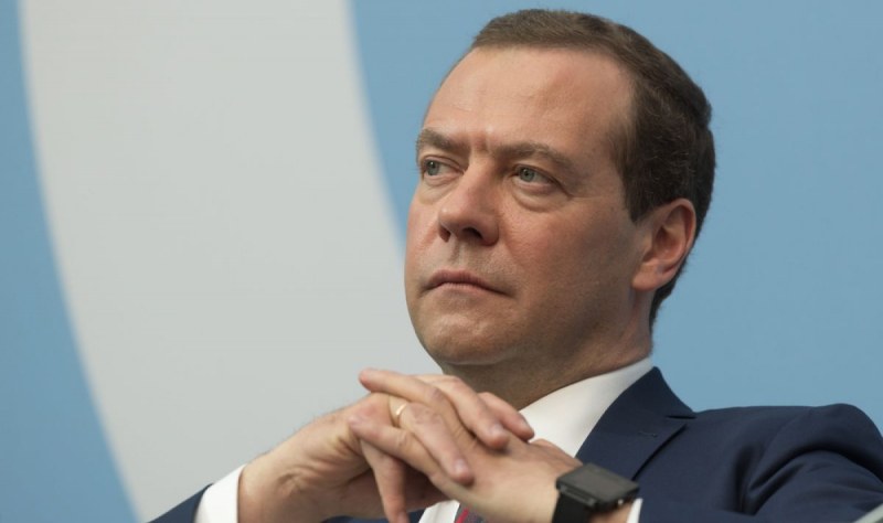 Бившият руски президент (2008-2012) Дмитрий Медведев предупреди Европа, че може