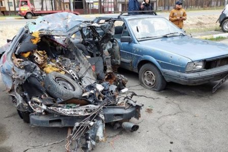 Кола с български номера е обстрелвана в Украйна СНИМКИ