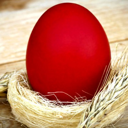 Червеното яйце е знак за Възкресението на Христос Народите са
