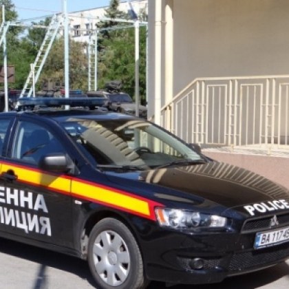 Военнослужещ е задържан и обвинен за убийството в с Енина