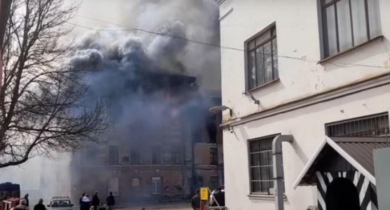 Най-малко петима души загинаха вследствие на пожар в институт на