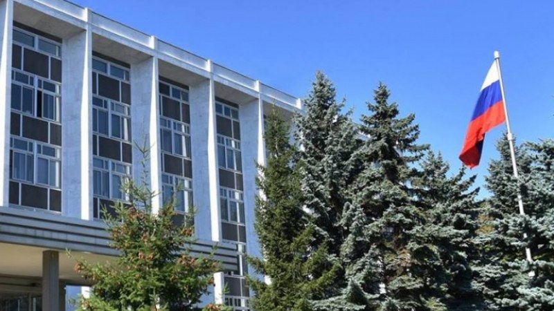 Преименуват площад и алея до Руското посолство в чест на Украйна