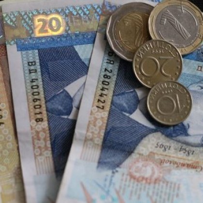 Хората с по-ниски доходи орязват стандарта си на живот