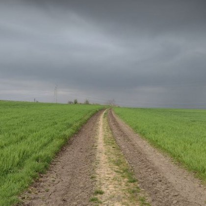 Очаква ни слънчев ден с краткотрайни валежи, но има условия за градушки