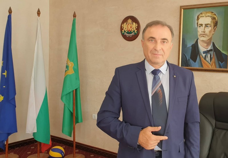 Почина кметът на Нова Загора