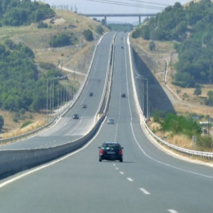 Гръцкото законодателство не предвижда санкции само за шофьори които превишават