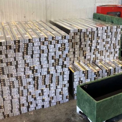 Митническите служители от Териториална дирекция Митница Бургас откриха голямо количество