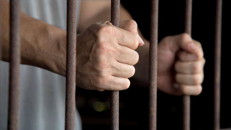 Лишен от свобода, изтърпяващ наказанието си във Врачанския затвор, днес