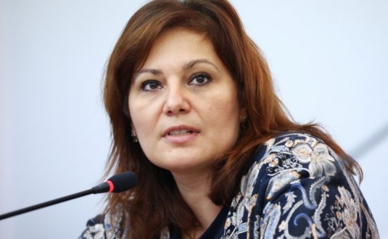 Сербезова: Повишаваме доходите на медиците