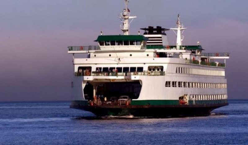 24-часова стачка блокира фериботите в Гърция
