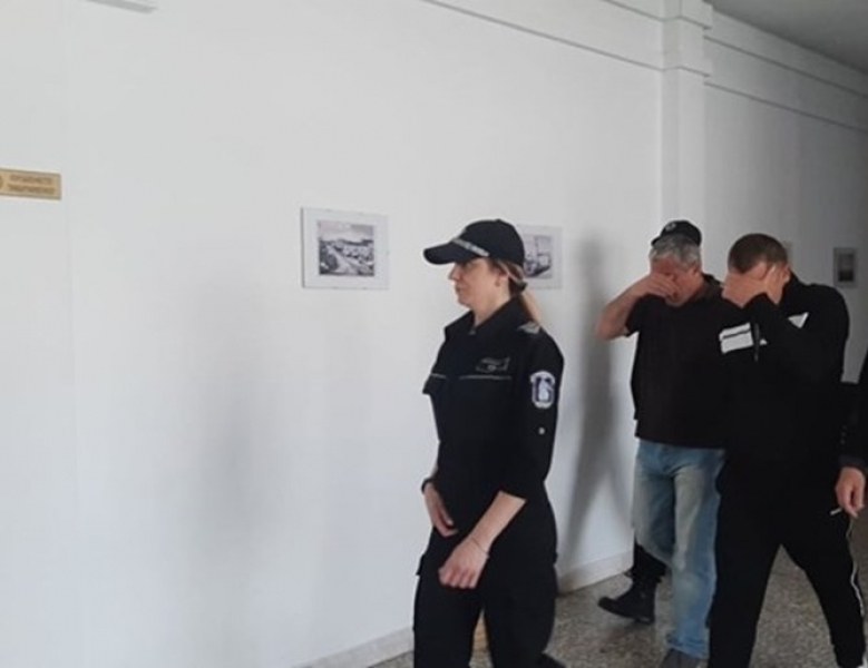 Молдовците, обвинени за грабеж в особено големи размери на украинско