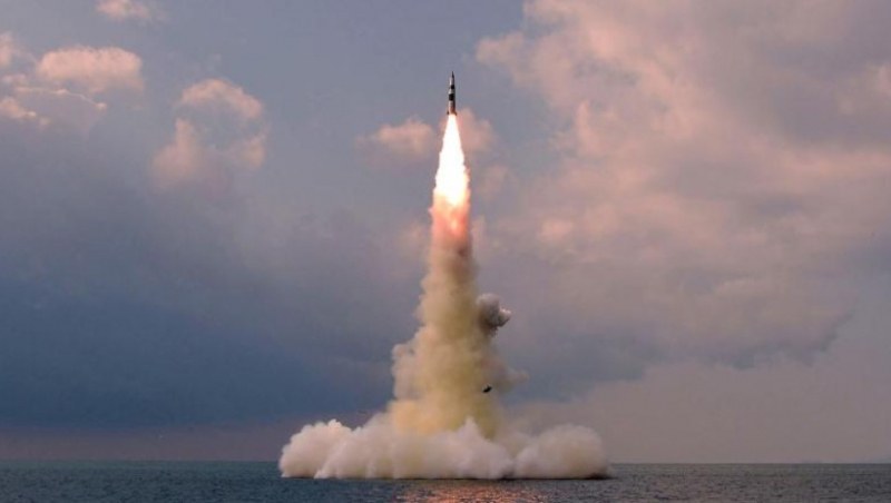 Северна Корея вероятно е изстреляла балистична ракета