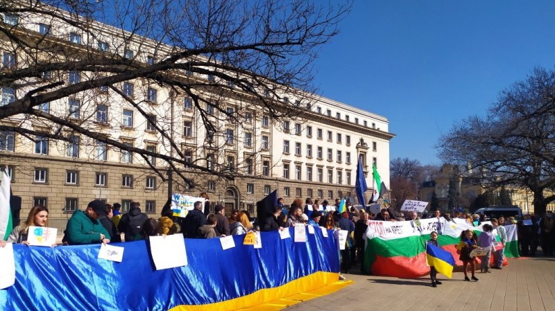 Спрямо останалите граждани на ЕС, българите най-слабо съчувстват на украинците