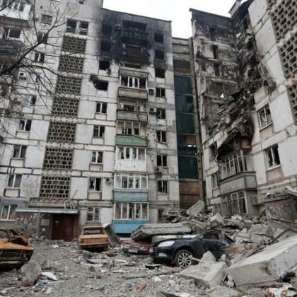 500 души са евакуирани от Мариупол, 200 са останали в