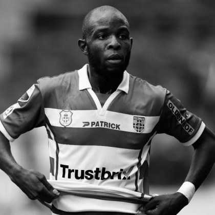 Бившият футболист на Лудогорец Джоди Лукоки е починал внезапно на