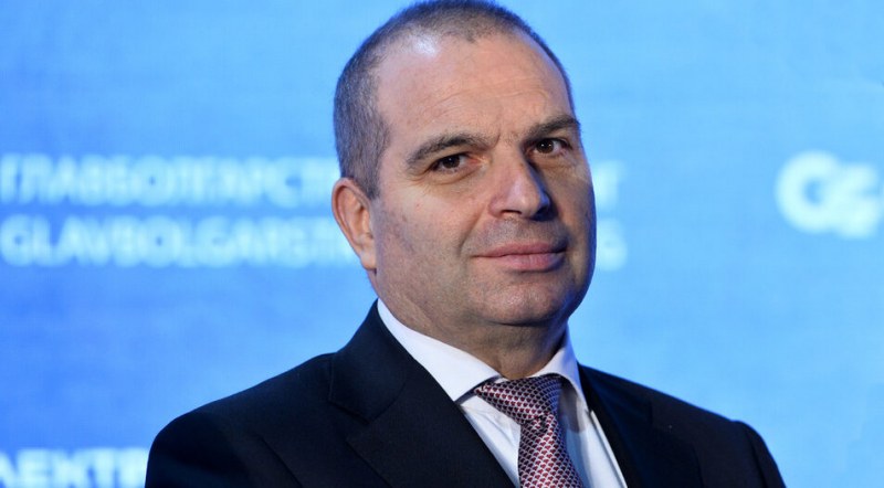 Обрат - коалиционен съвет няма да има. И Караджов няма да подава оставка