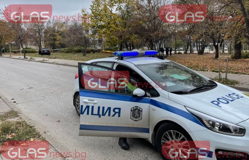 Зрелищни арести в центъра на Бургас, срещу сградата на Новата