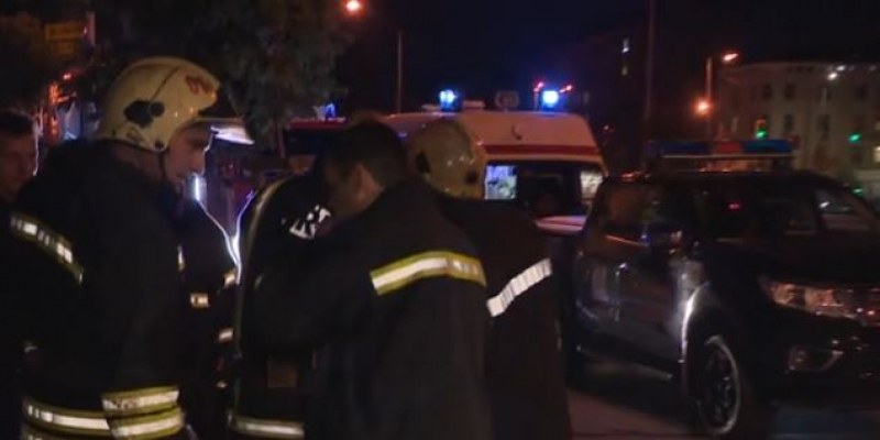 Горя сграда в София