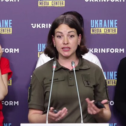 Съпруги на бойците от