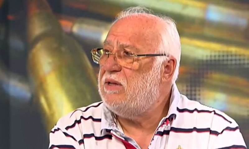 Емилиян Гебрев: Директно от България за Украйна не е заминал и един патрон