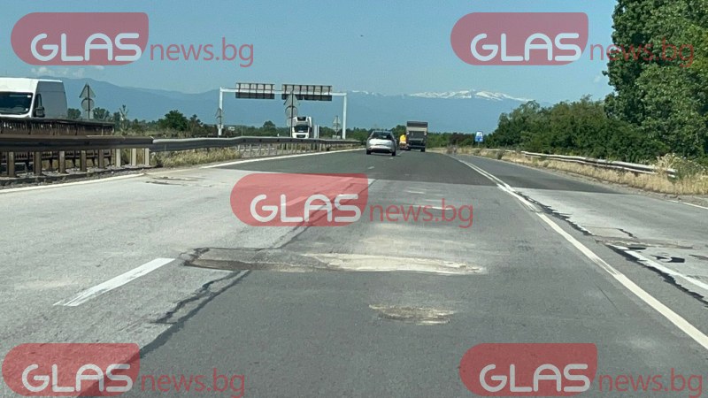 Истинска дупка убиец зейна на магистралата край Пловдив при разклона